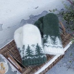 ​Шикарные варежки с узором из ёлочек