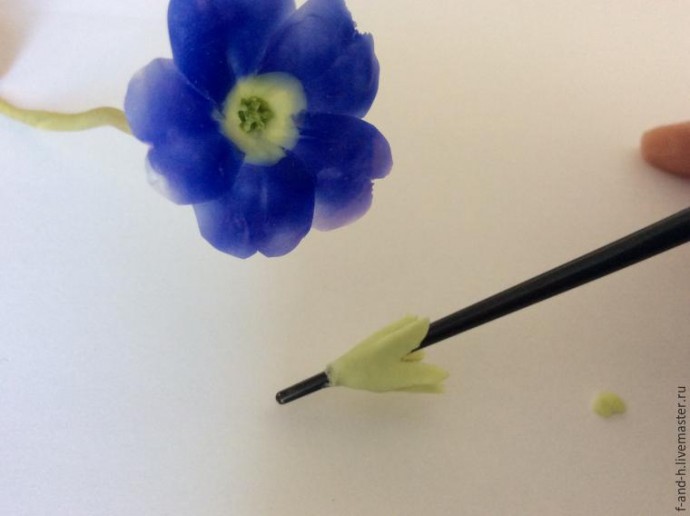 ​Делаем цветочек примулы: часть 3