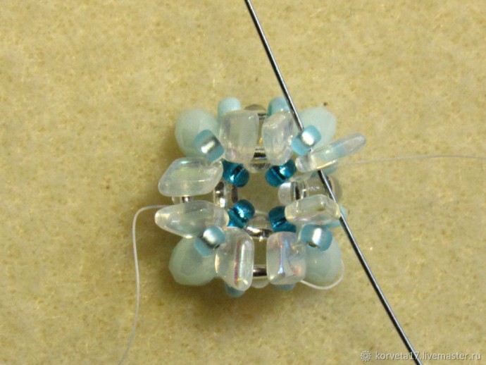 Плетем серьги-гвоздики "Лотос": часть 1 Плетем серьги-гвоздики "Лотос": часть 1