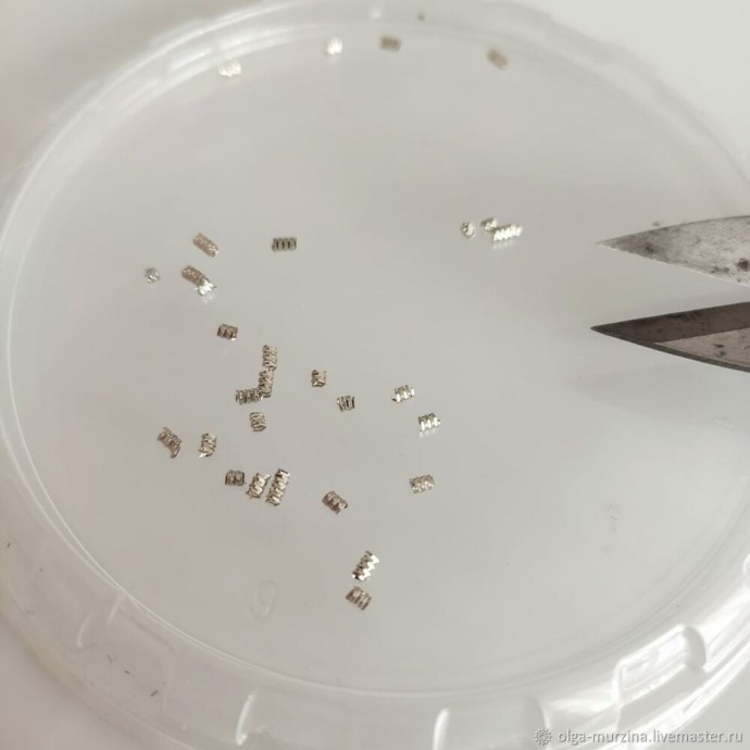 Делаем брошь из бисера звезду: часть 2 Делаем брошь из бисера звезду: часть 2