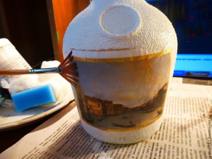 ​Делаем праздничную бутылочку с двусторонним декупажем: часть 2