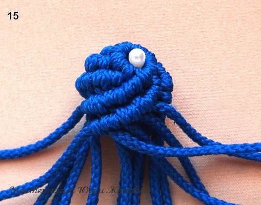Плетём шарик в технике макраме