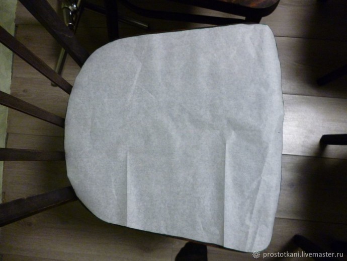 Делаем мягкие сидения со съёмными чехлами для стульев: часть 1