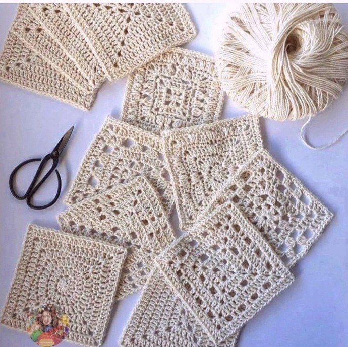 Квадратные мотивы крючком