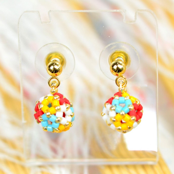 Бусина-фуллерен из бисера