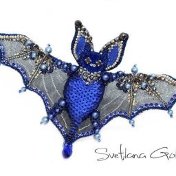 Вышиваем брошь летучую мышь: часть 4