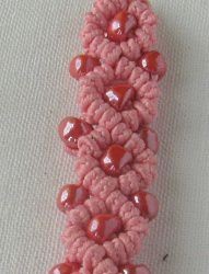 ​10 плетёных цепочек с бисером в технике макраме: часть 3