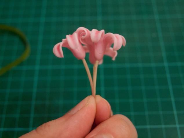 Гиацинт из холодного фарфора: подробный мастер-класс для начинающих, часть 6