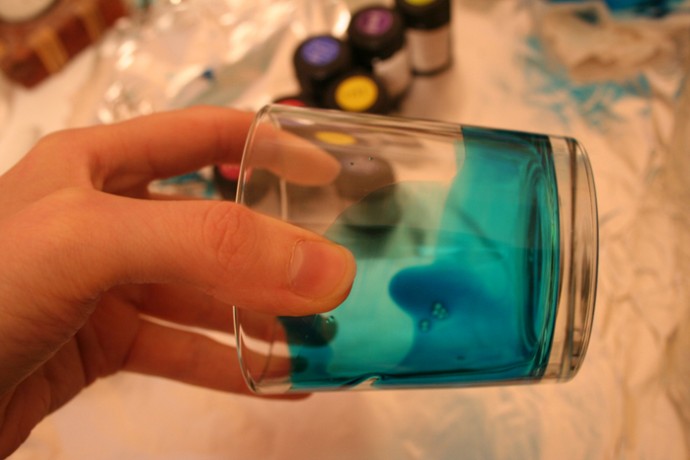 Витражными красками по неровной поверхности