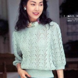 Симпатичный джемперок спицами