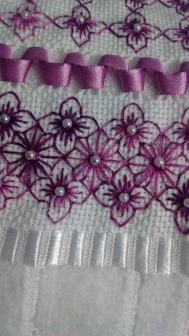 ​Мережка с лентами