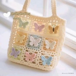 ​Нежная сумочка с бабочками