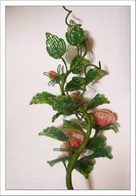 Создаем куст роз из бисера: часть 5