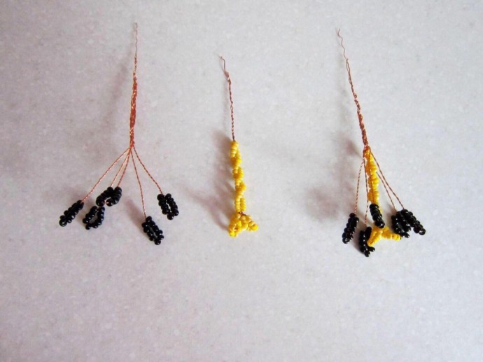 ​Тюльпаны из бисера