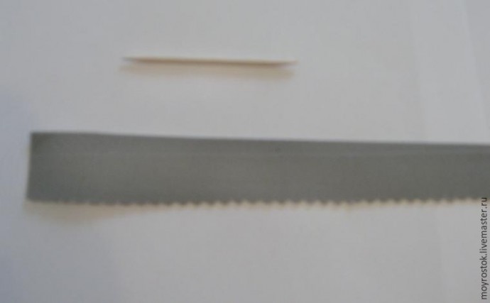 Делаем фантазийный цветок из фоамирана: часть 1