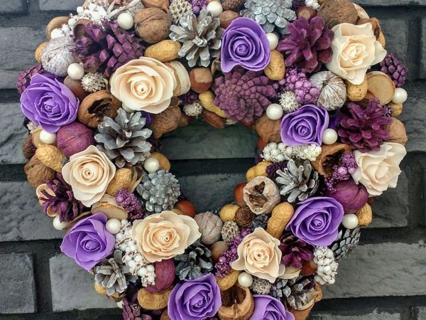 Мастер-класс по созданию интерьерного венка из природных материалов и фоамирана