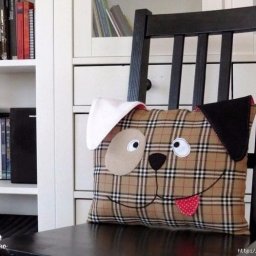 Подушка собачка