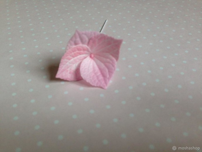 Создаем нежную гортензию из фоамирана: часть 2