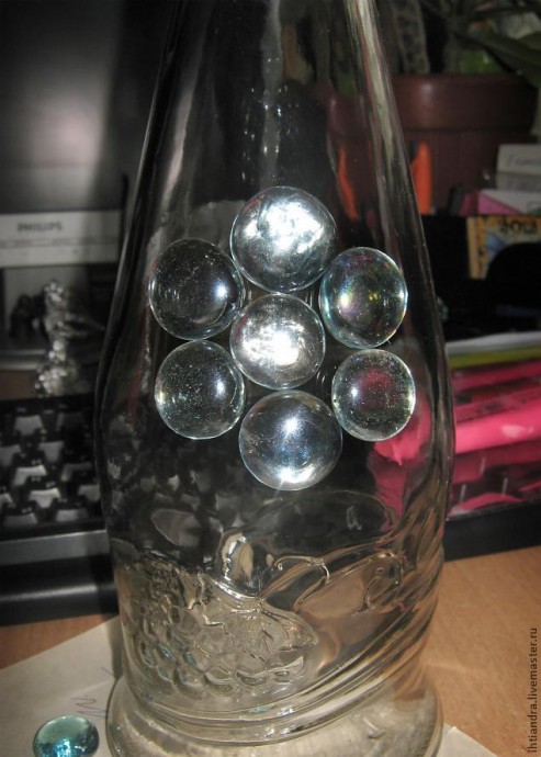 Создание хрустальной сказки: роспись стеклянной бутылки