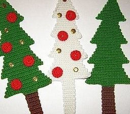 ​Вязаная закладка для книги "Новогодняя ёлка"