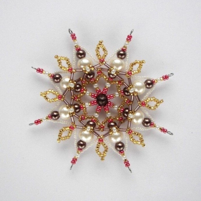 Снежинки из бисера и рубки