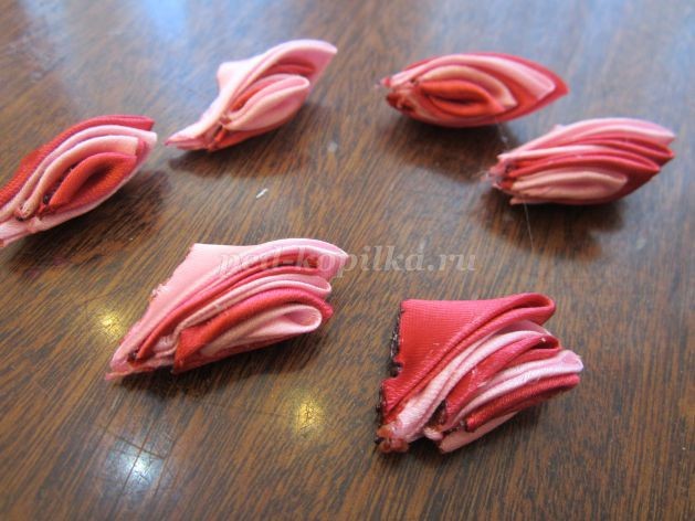 Цветок из атласных лент: мастер-класс, часть 2 Цветок из атласных лент: мастер-класс, часть 2