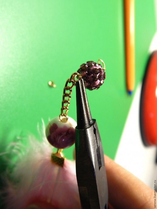 Делаем кафф с пером на тонкой проволоке мемори: часть 3 Делаем кафф с пером на тонкой проволоке мемори: часть 3