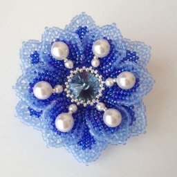 Создаём яркий красивый цветок