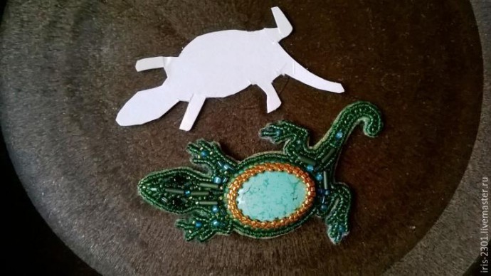 Бирюзовая ящерка