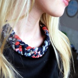 ​Павло-посадская переделка: стильные бусы из платка, часть 2