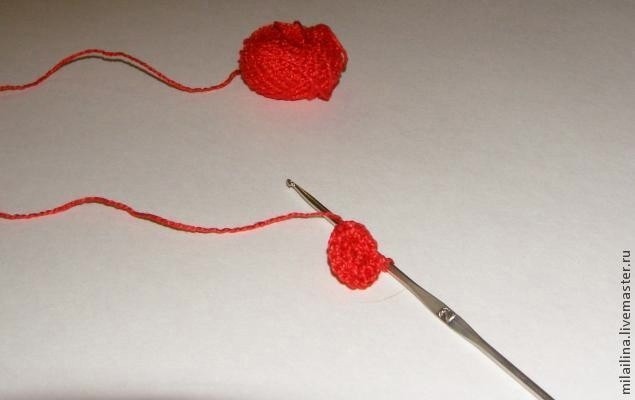 ​Вязаная закладка для книги "Новогодняя ёлка"