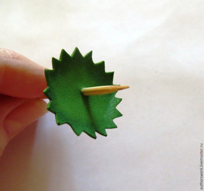 Гербера из фоамирана: часть 5