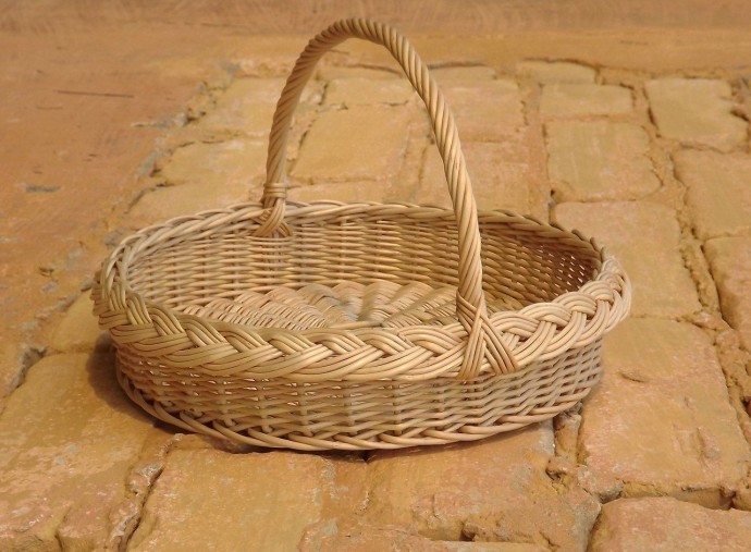 ​Уникальное плетение из лозы