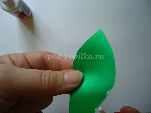 Букет роз из атласных лент: часть 2 Букет роз из атласных лент: часть 2