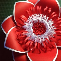 Гигантские цветы для украшения интерьера