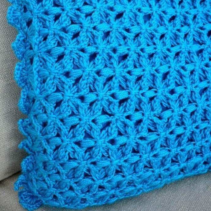 Подушка крючком