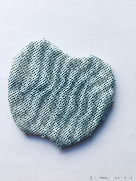 ​Создаем брошь "Яблочко" из джинсы: часть 1