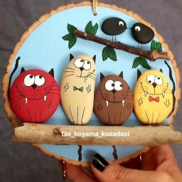 Камни расписанные под котов