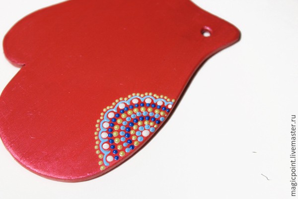 Мастер-класс по точечной росписи новогодних подвесок: часть 3