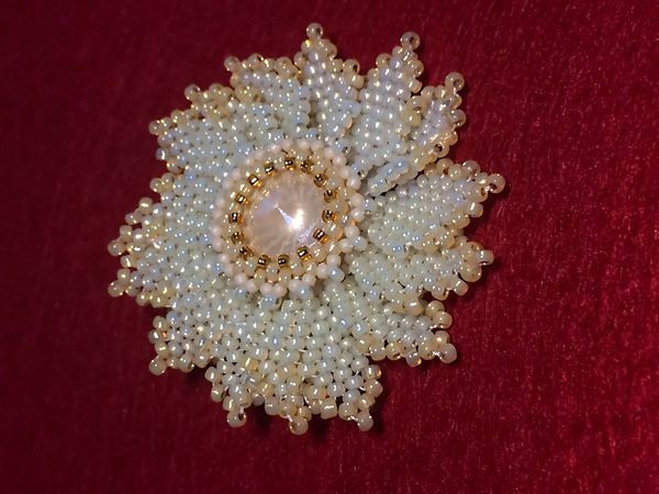 Создаём брошь-подвеску "Солнечный цветочек": часть 3 Создаём брошь-подвеску "Солнечный цветочек": часть 3