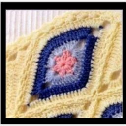 Плед из мотивов-ромбов