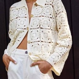 Чудесный жакет и рубашка из мотивов