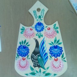 ​Городецкая роспись разделочной доски