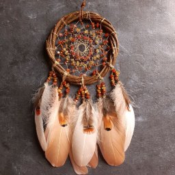 ​Изготовление амулетов и ловцов снов