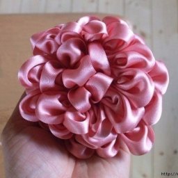 Георгины из лент