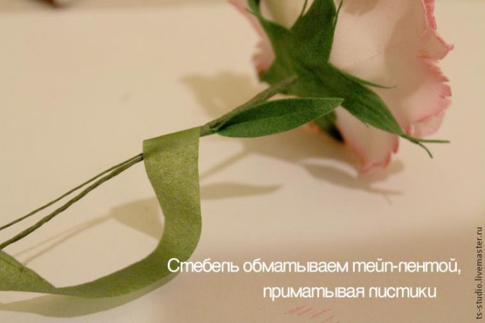 ​Изготовление гвоздики из пластичной замши: часть 3