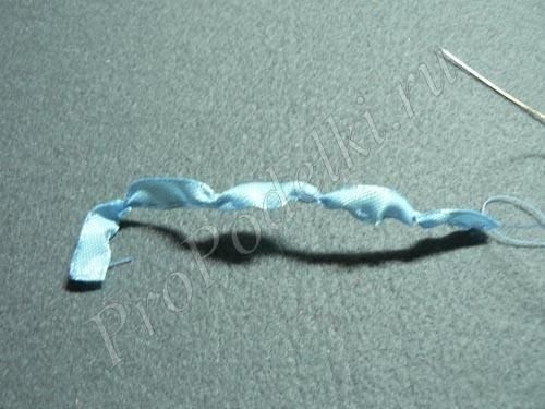 Нежный букет из лент