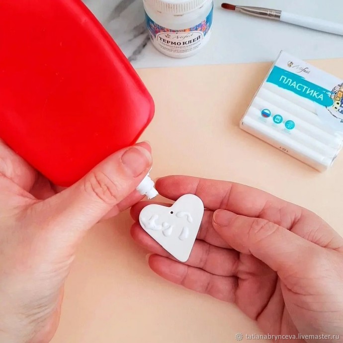 Делаем серьги-сердца из полимерной глины Делаем серьги-сердца из полимерной глины