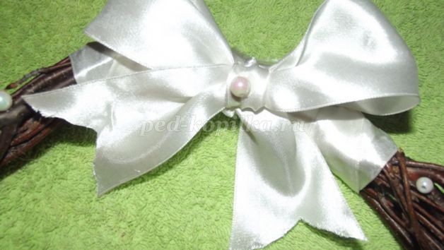 ​Декоративный венок: часть 3