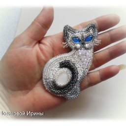 Кошка-брошка: вышиваем бисером голубоглазую сиамскую красавицу, часть 3